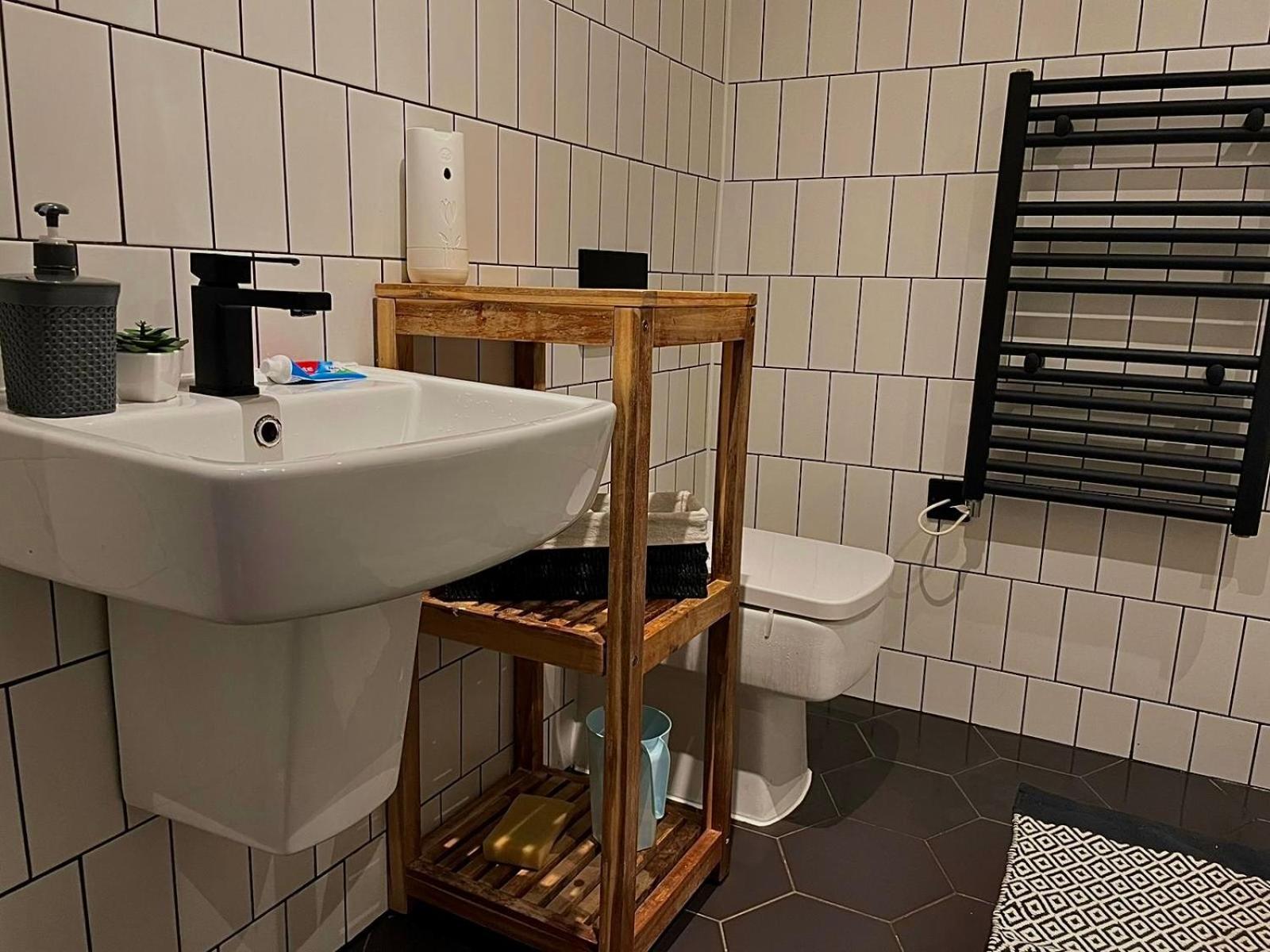 Artistic, Cozy, Stylish, Open Plan, City Centre 1Br Sheffield Esterno foto